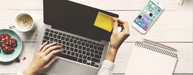 成功者に学ぶ！在宅ワークで稼ぐ裏技とは？